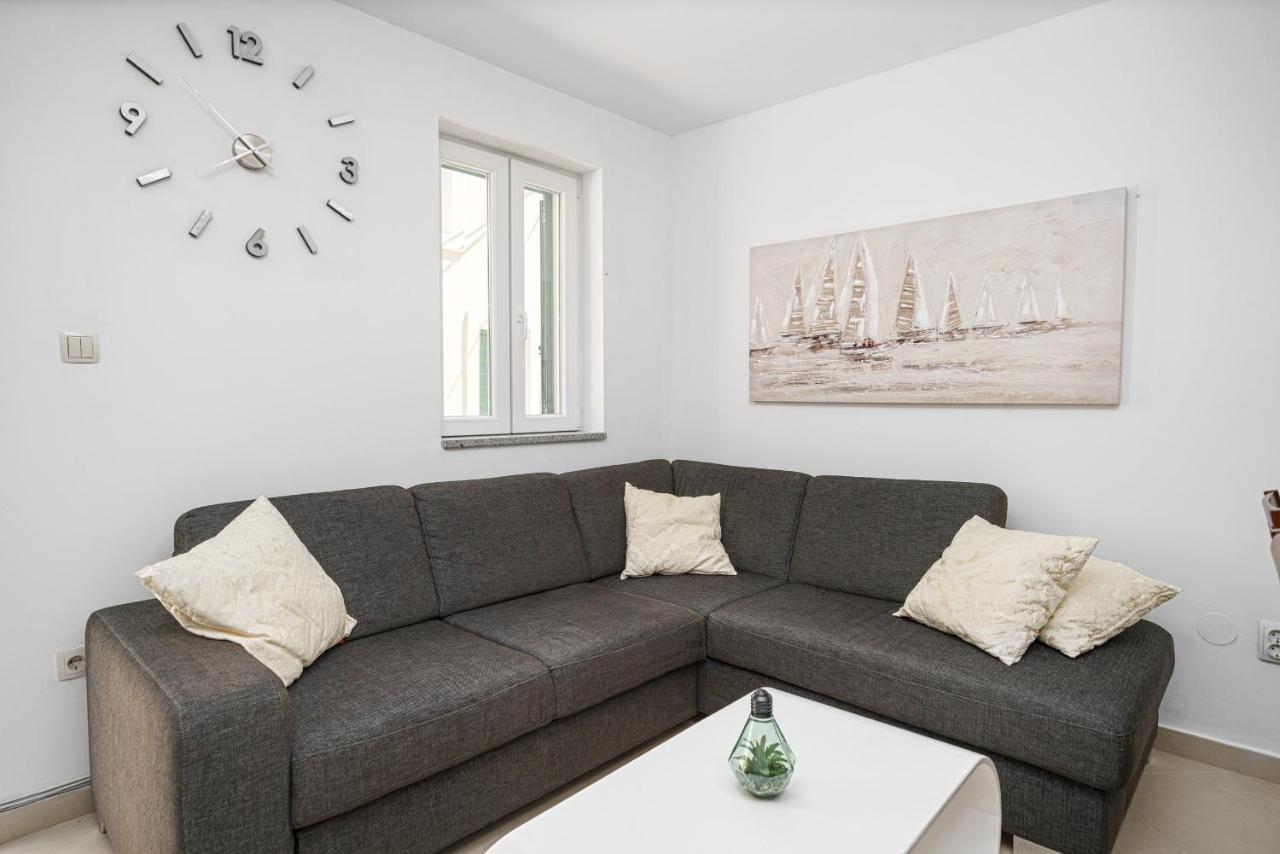 Villa Pia Vodice Zewnętrze zdjęcie