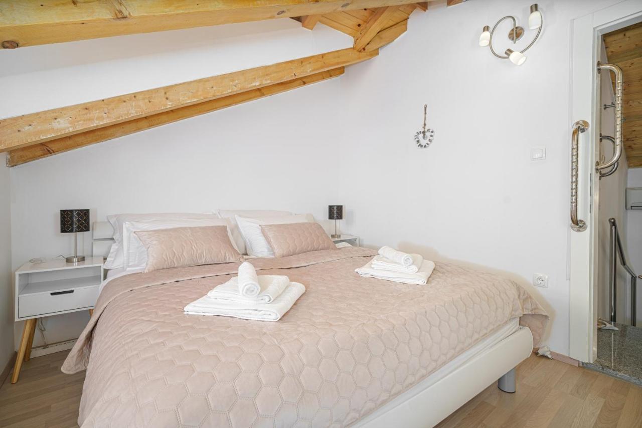 Villa Pia Vodice Zewnętrze zdjęcie