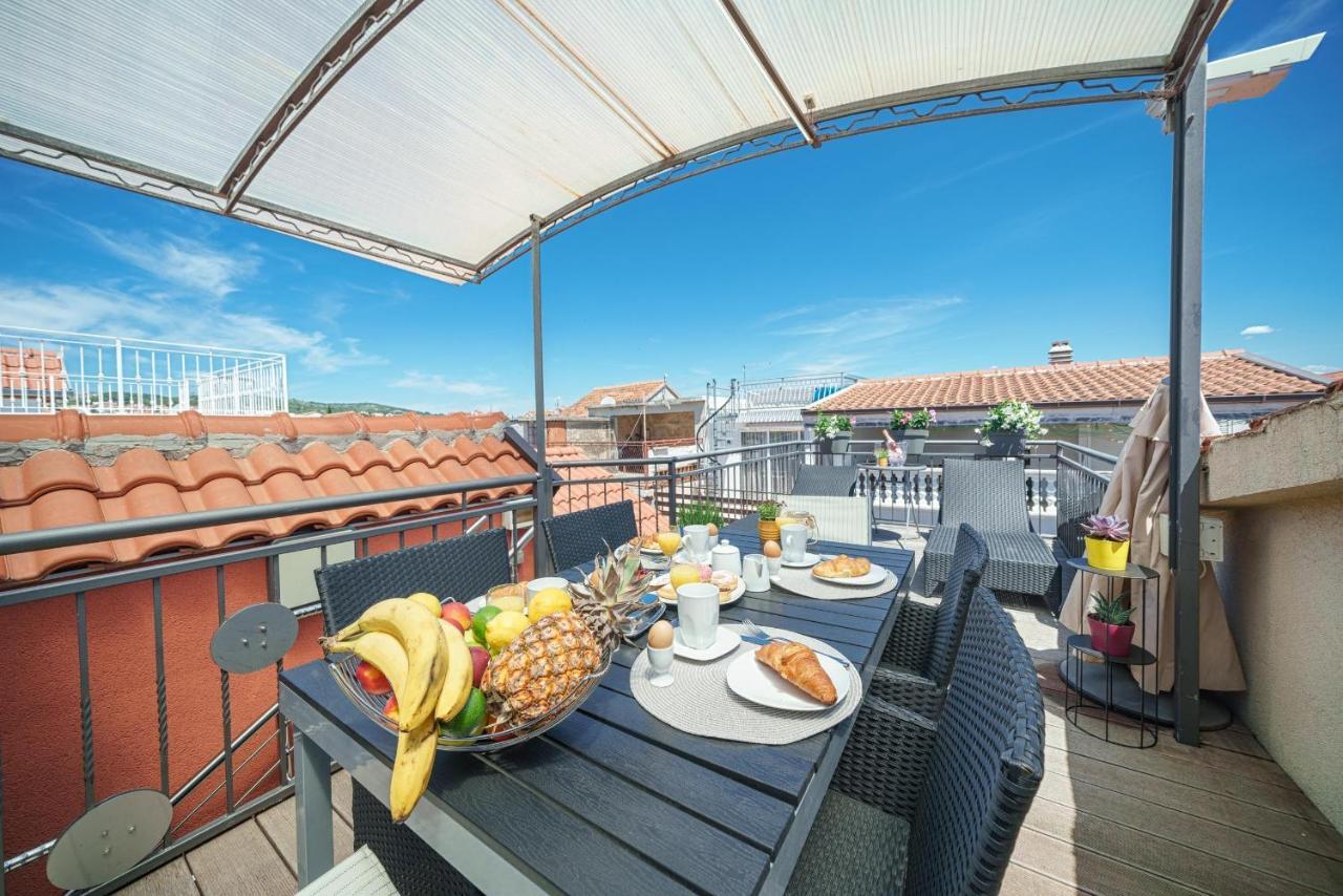 Villa Pia Vodice Zewnętrze zdjęcie